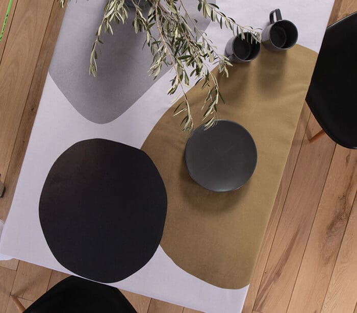 ΤΡΑΠΕΖΟΜΑΝΤΗΛΟ MINIMALIST 140X140